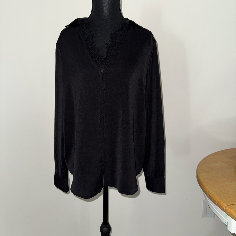 Elegant Black Blouse